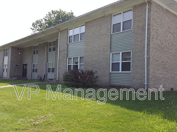 2nd image of 2609 Diehn Ave #9