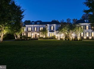 10464 Springvale Meadow Ln, Great Falls, VA 22066