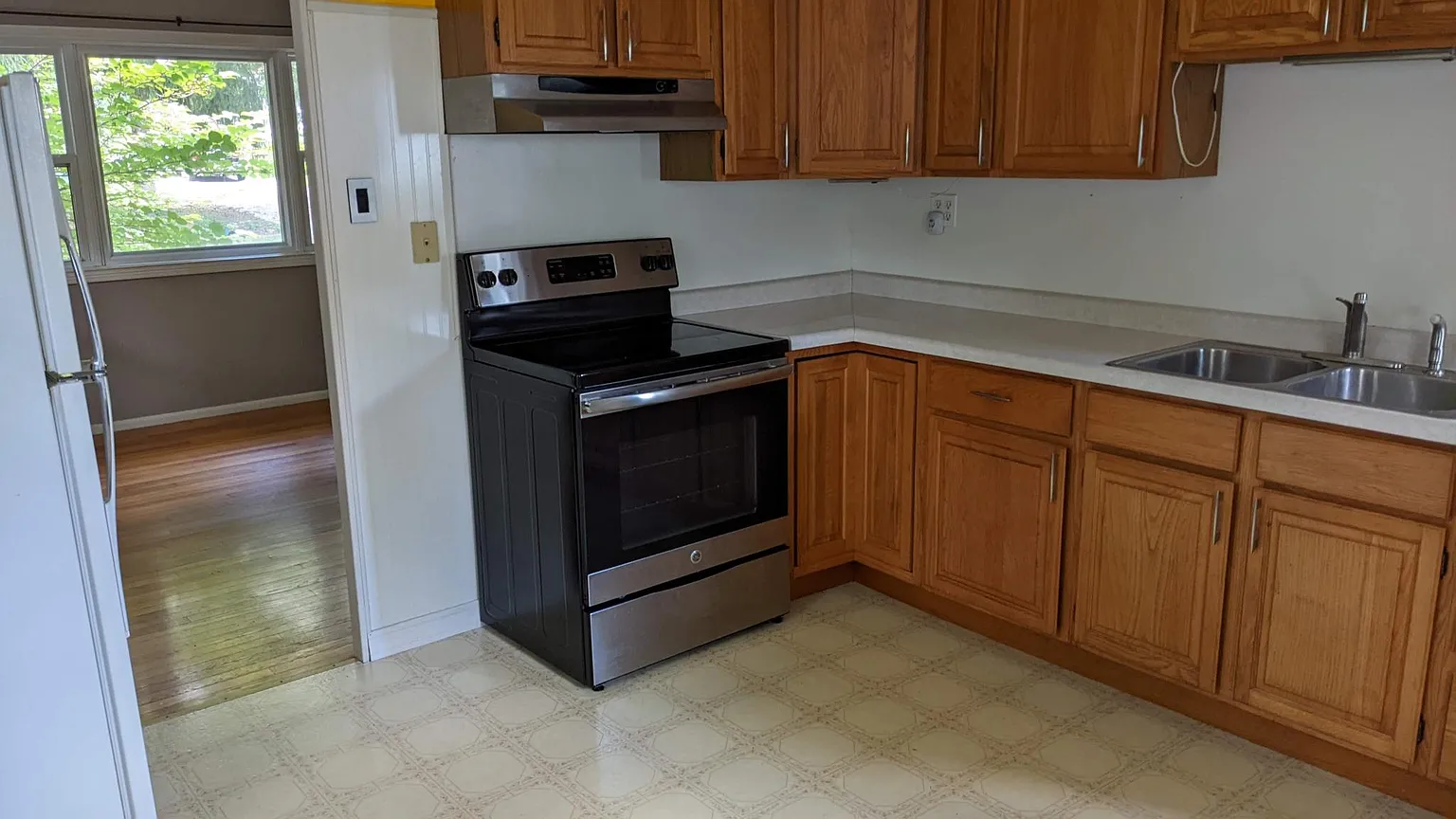 806 S Wabash Ave photo 1