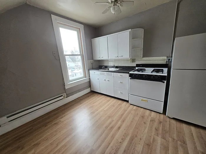 732 N 5th St — Photo 17