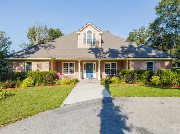 4509 Golden Oaks Dr, Valdosta, GA 31602