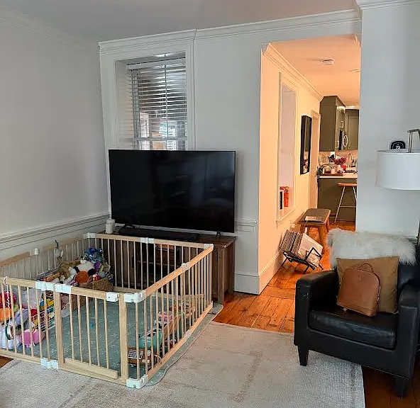 114 E Barnard St — Photo 6