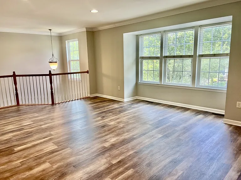 2408 Michael Dr — Photo 3