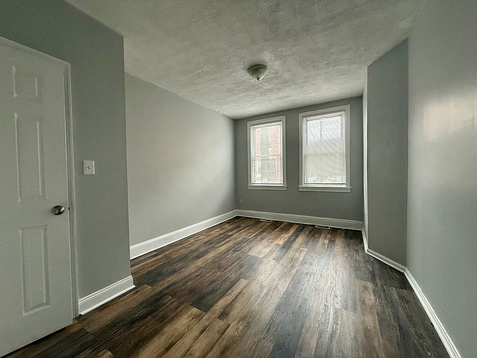 1st image of 608 Tasker St Floor 1