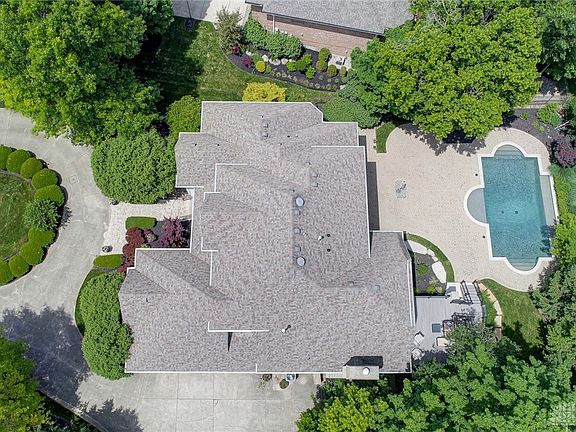 2nd image of 9816 Country Creek Way