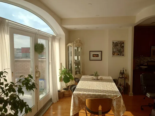 309 3rd Street image 1 of 14