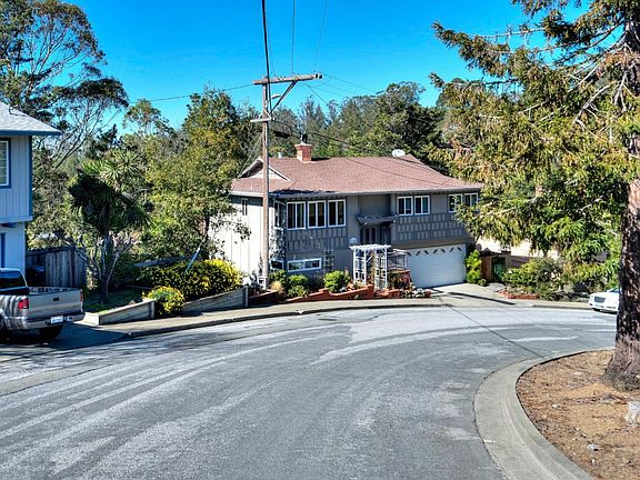 2nd image of 1145 Sheila Ln