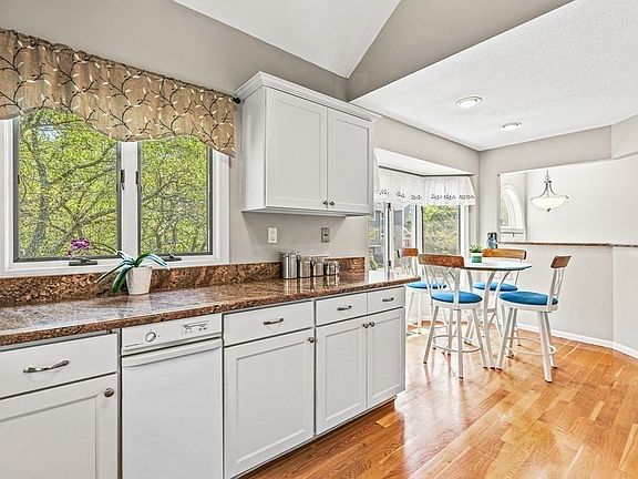 5th image of 1200 Salem St APT 136