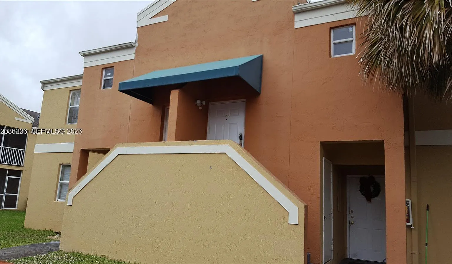 Villas At Circles Edge Co — Photo 1