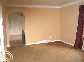 3rd image of 20958 Negaunee St
