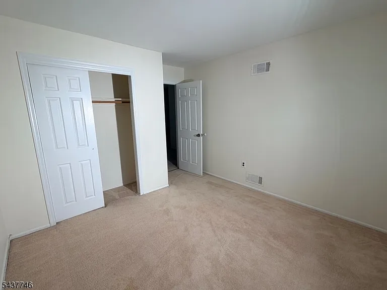 142 Patriots Rd — Photo 6