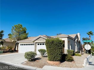 9800 Double Rock Dr, Las Vegas, NV 89134