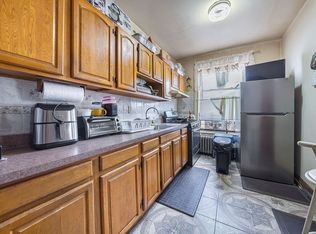 448 E 48th St #6FAM, Brooklyn, NY