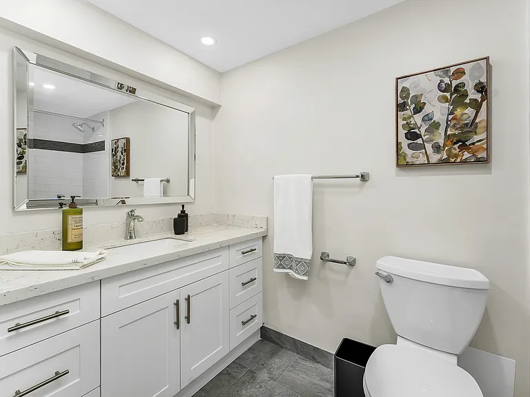 39 Old Mill Rd #2 — Photo 11