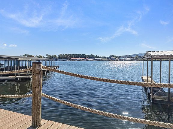 5th image of 142 Lake Hamilton Dr #8-308