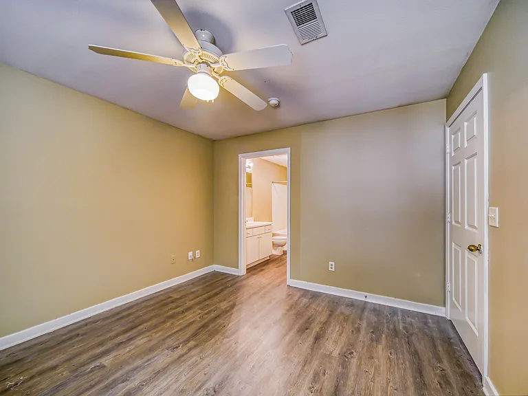 The Landings at Houston Levee — Photo 27