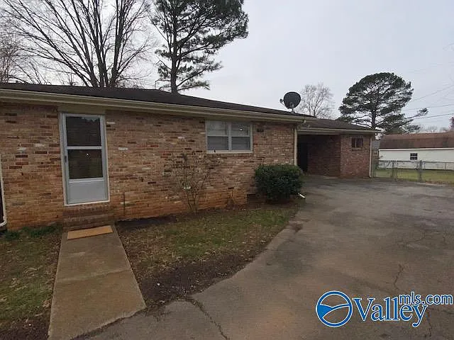 6210 Stratford Ct NW — Photo 27