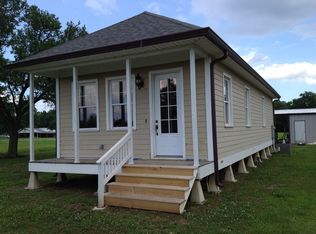 1057 Henry Dore Rd, Saint Martinville, LA 70582