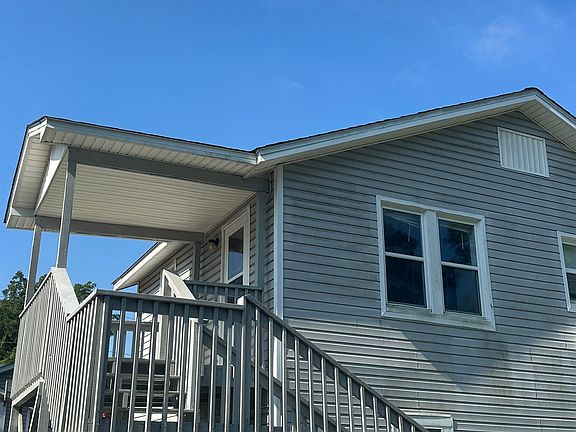 2nd image of 214 W 8th Ave