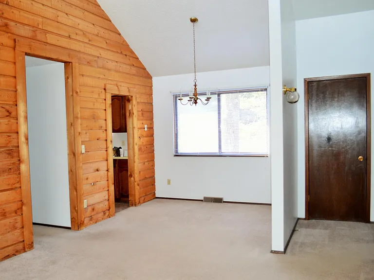 1411 Edgewood Rd NW — Photo 3