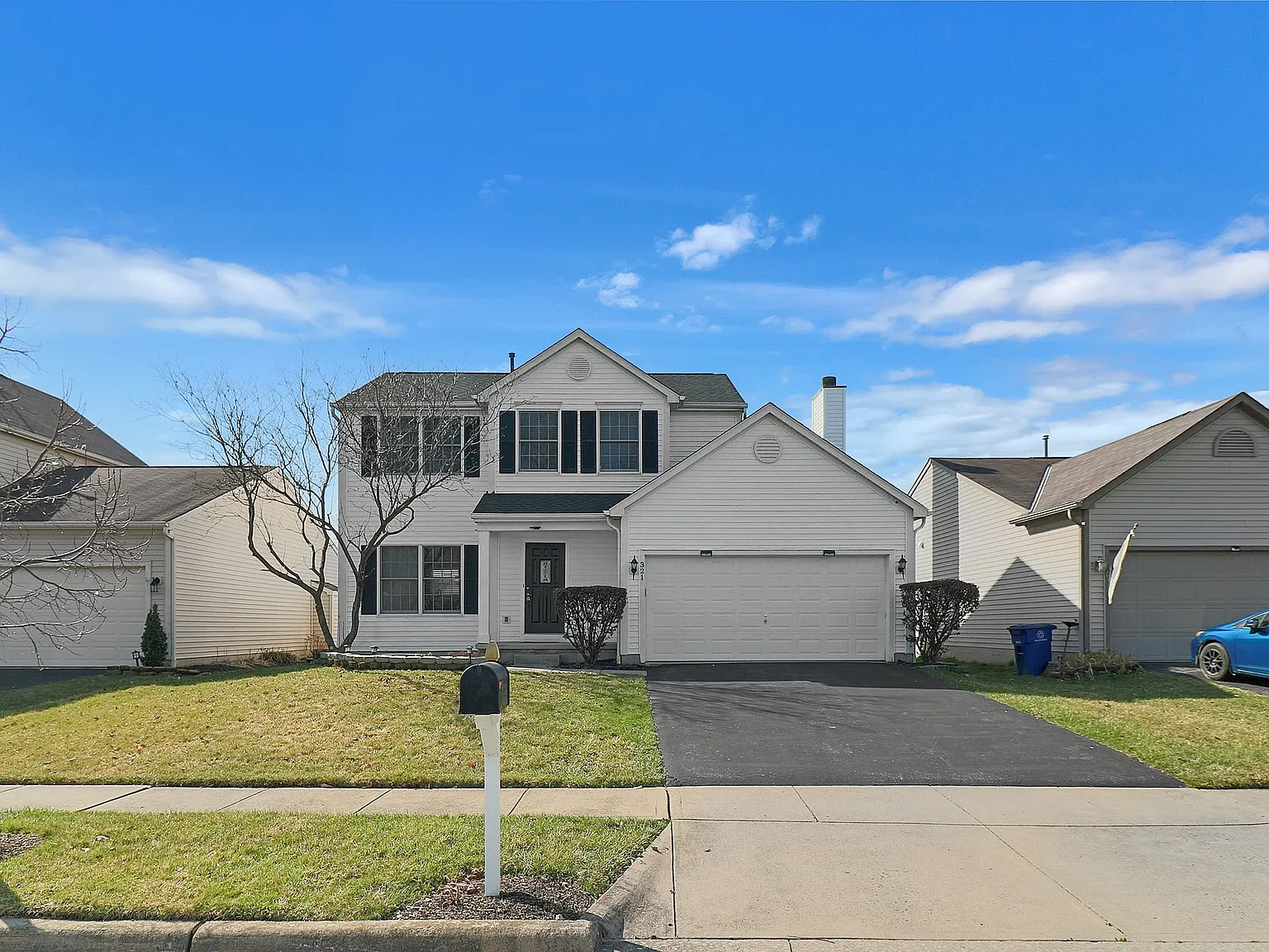 3 bed, 2.5 bath, 1512 sqft, $2,500 — Photo 4