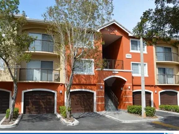 3rd image of 4183 N Haverhill Rd APT 703
