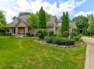 1171 Black Stallion Dr, Naperville, IL 60540