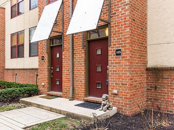 2nd image of 579 E Rich St APT 105