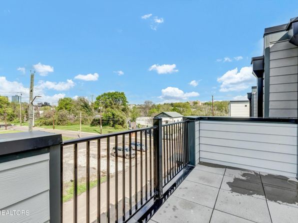 374 McCormick St, Knoxville, TN 37920