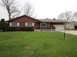 1610 W 18th St, Cedar Falls, IA 50613
