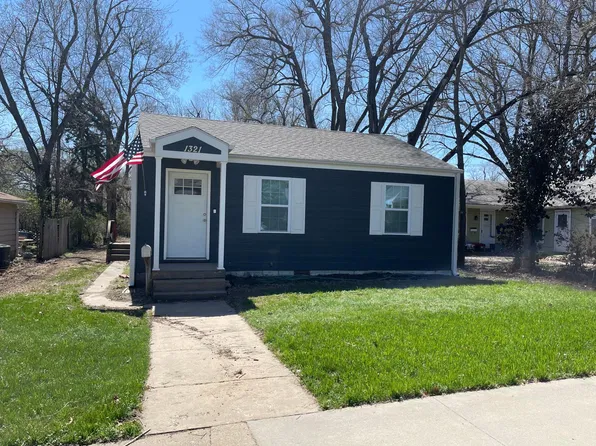 1321 Colorado St, Manhattan, KS 66502