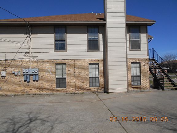 2nd image of 3128 Tudor Ln