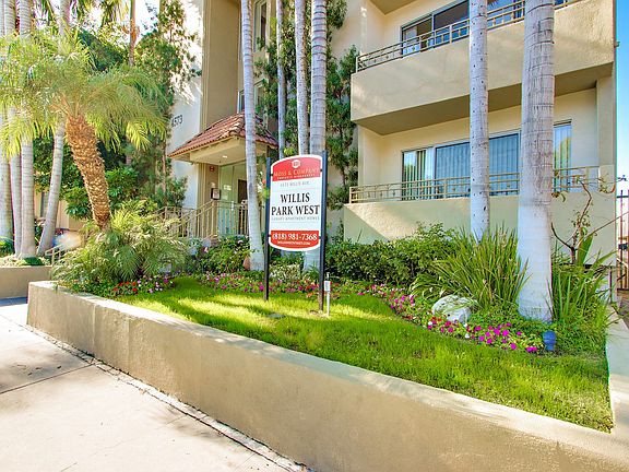 5th image of 4573 Willis Ave #7056488