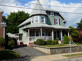646 Armistice Blvd, Pawtucket, RI 02861