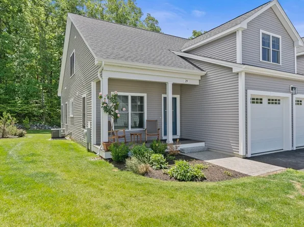 29 Salisbury Hill Blvd #9, Worcester, MA 01609