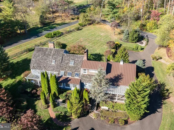 1249 Pebble Hill Rd, Doylestown, PA 18901
