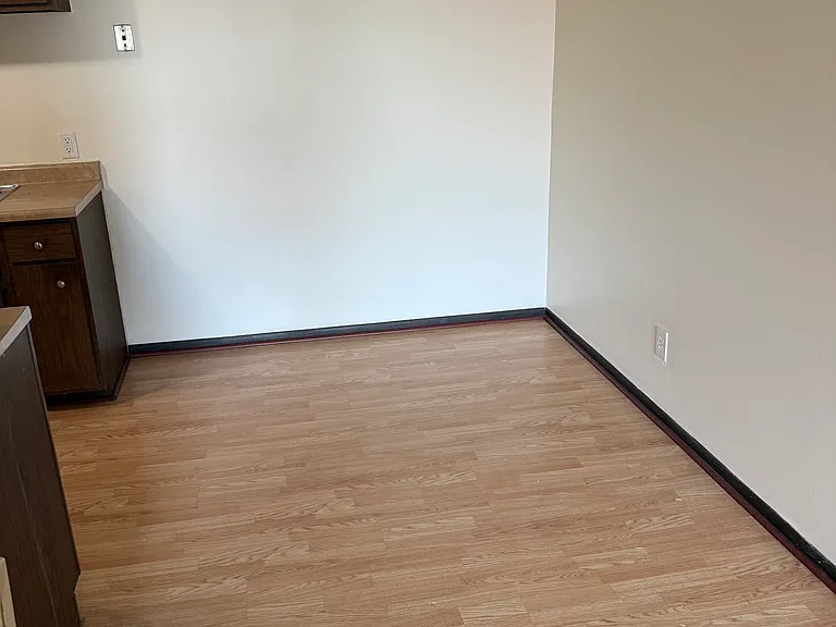 Pineview Estates — Photo 8