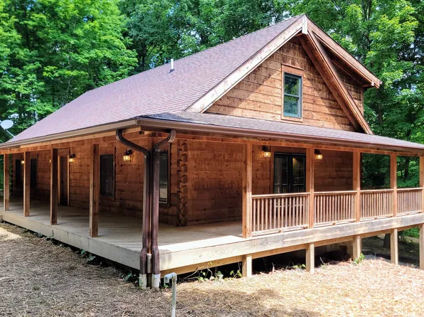 7778 Woods Ridge Rd, Dillsboro, IN 47018