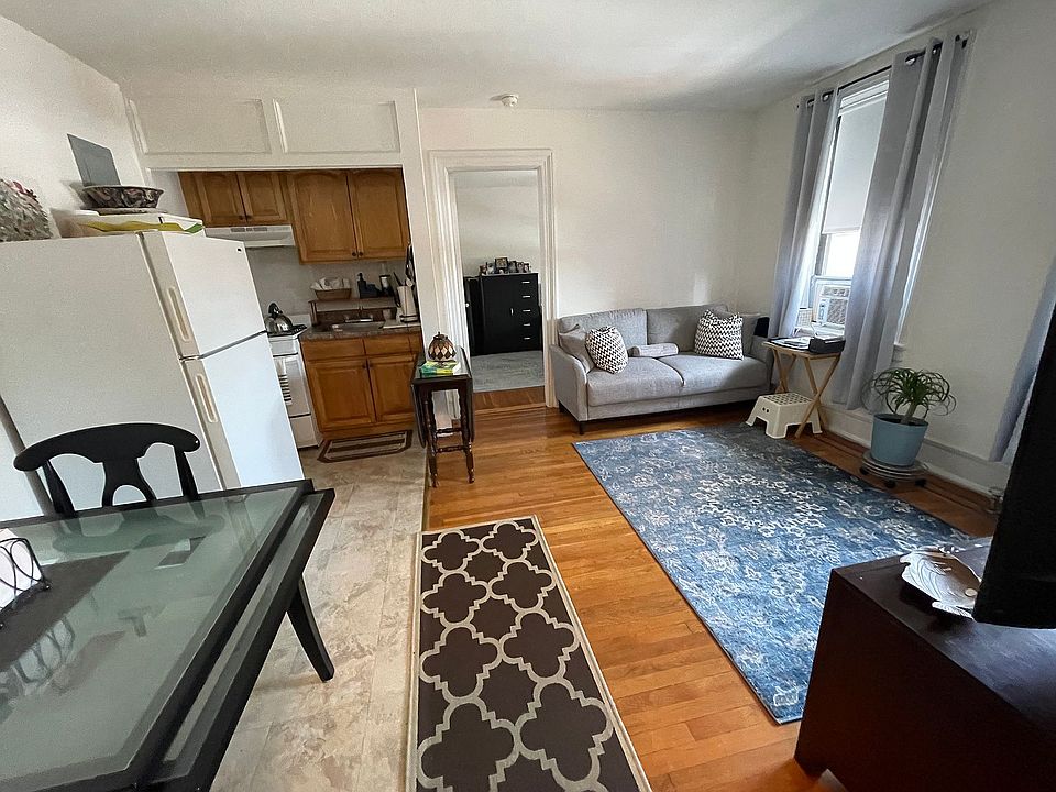 1st image of 32-15 35th St #E3