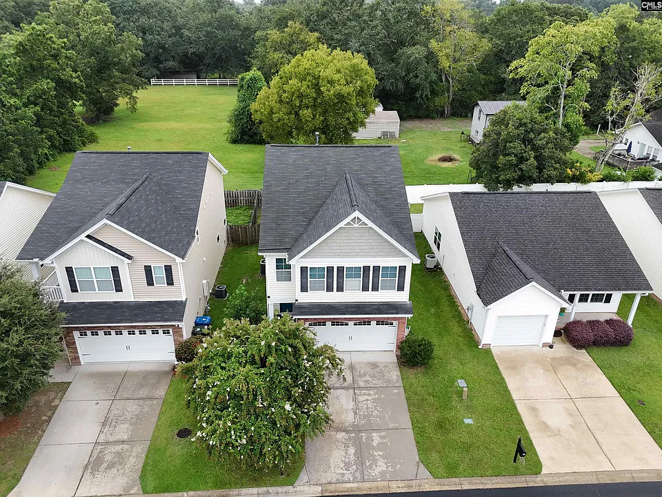 124 Harvest Glen Ln