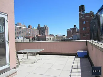 Rented by Bond New York