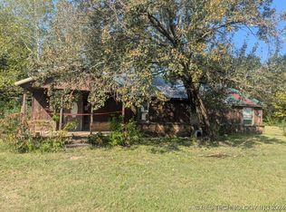 21611 Stagecoach Rd, Howe, OK 74940