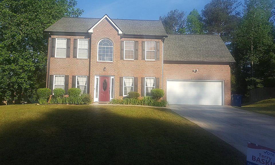 This is the home for you. Safe. Quiet. and affordable living.