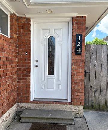2nd image of 124 W Harrison Ave