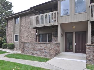 3813 Cheyenne Ct, Racine, WI 53404