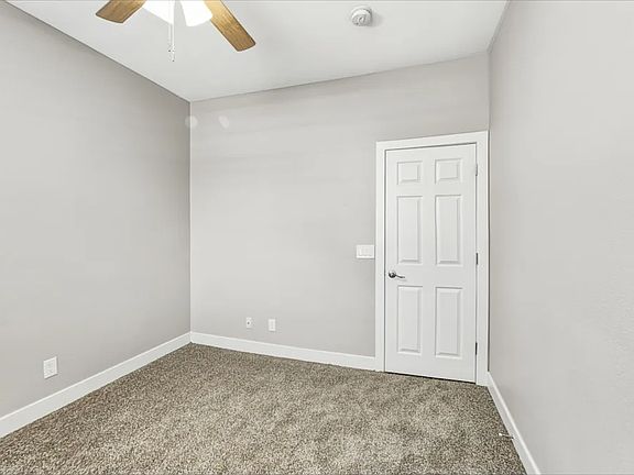 4th image of 8120 Indigo Gully Ct