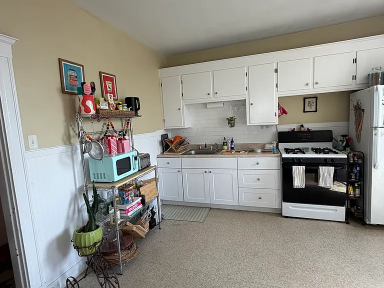 108 Bristol Rd #2 — Photo 6