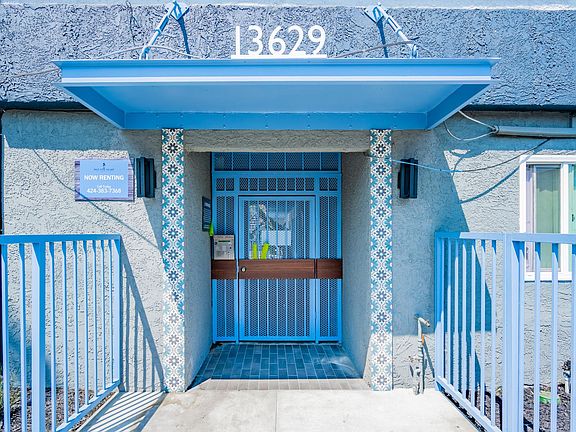 3rd image of 13629 Kornblum Ave APT 03