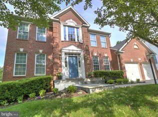 20354 Cliftons Point St, Sterling, VA 20165