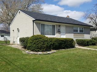 24505 Johnston Ave, Eastpointe, MI 48021